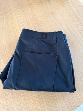 Vuori Men's Meta Athletic Slim Pant in Black, Size36, 30” inseam